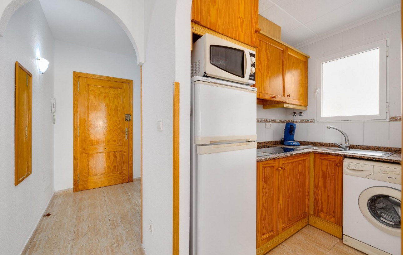 Venta - Apartamento - Torrevieja - Estacion de autobuses