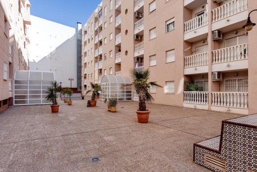 Venta - Apartamento - Torrevieja - Estacion de autobuses