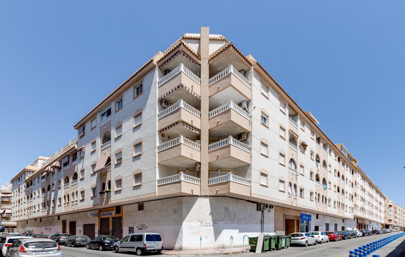 Venta - Apartamento - Torrevieja - Estacion de autobuses