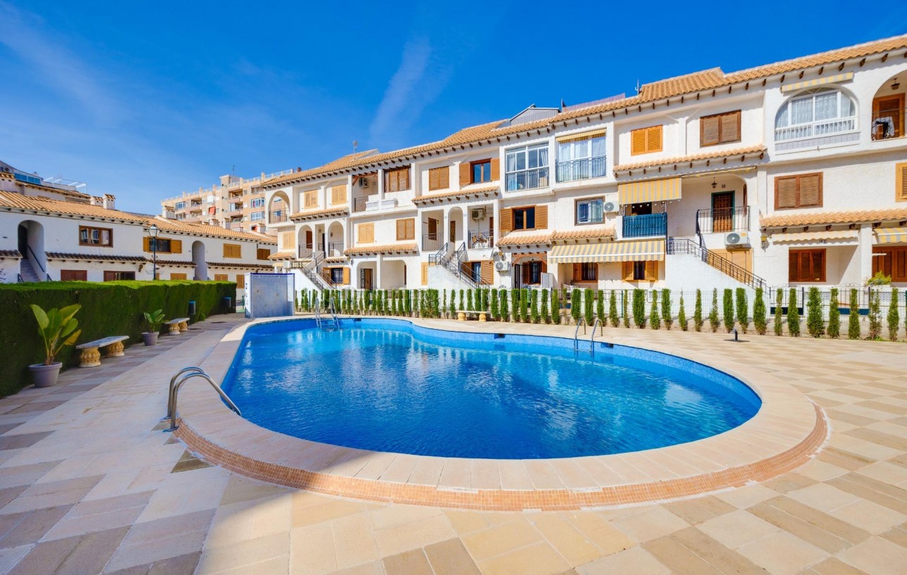 Resale - Bungalow Planta Alta - Torrevieja - Playa de los locos