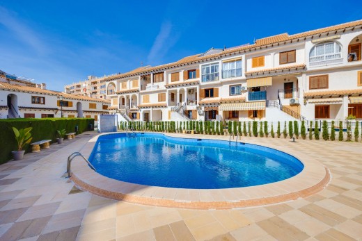 Resale - Bungalow Planta Alta - Torrevieja - Playa de los locos