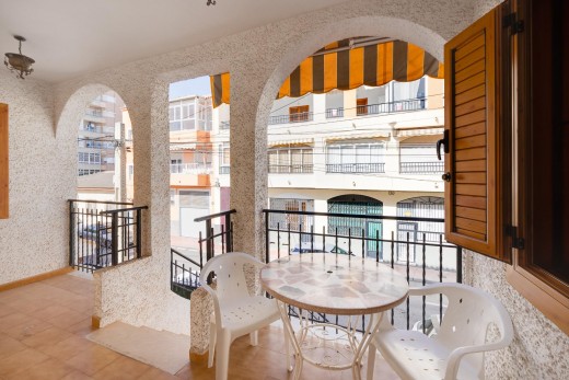 Resale - Bungalow Planta Alta - Torrevieja - Playa de los locos