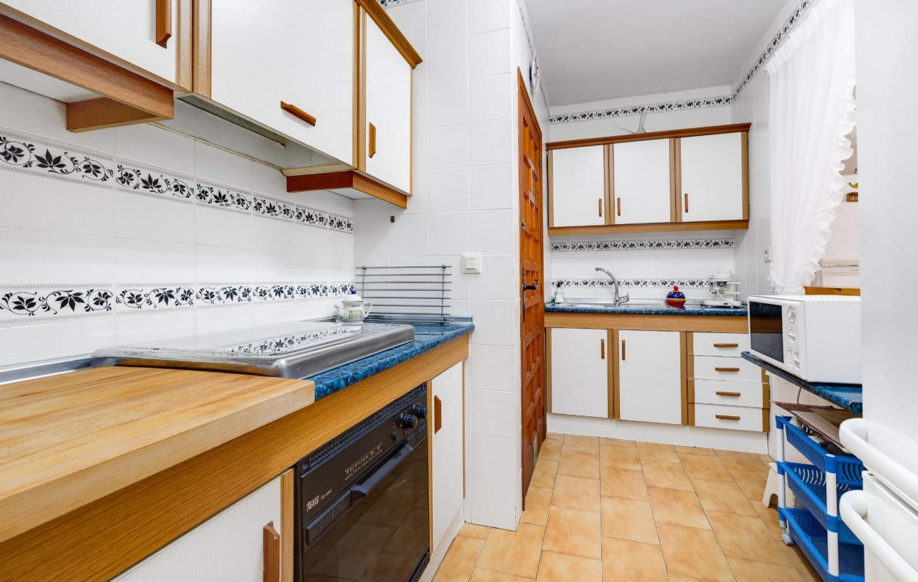 Resale - Bungalow Planta Alta - Torrevieja - Playa de los locos