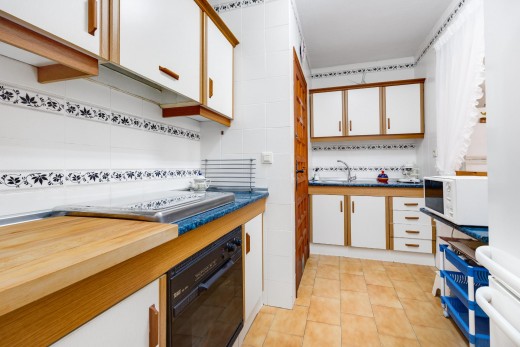 Resale - Bungalow Planta Alta - Torrevieja - Playa de los locos