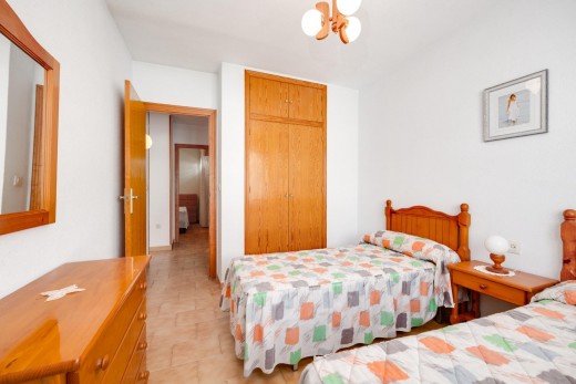 Resale - Bungalow Planta Alta - Torrevieja - Playa de los locos