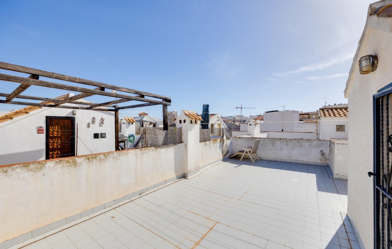 Resale - Bungalow Planta Alta - Torrevieja - Playa de los locos