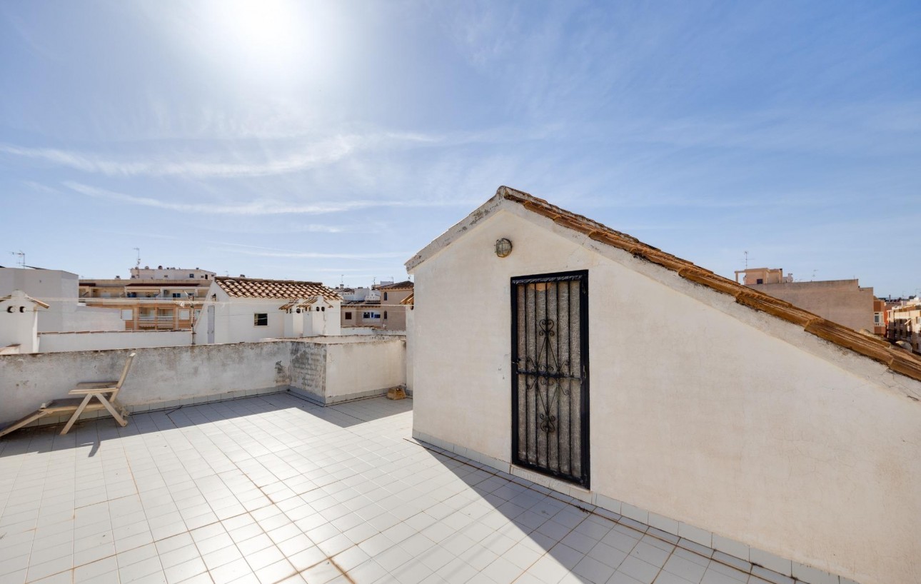 Resale - Bungalow Planta Alta - Torrevieja - Playa de los locos