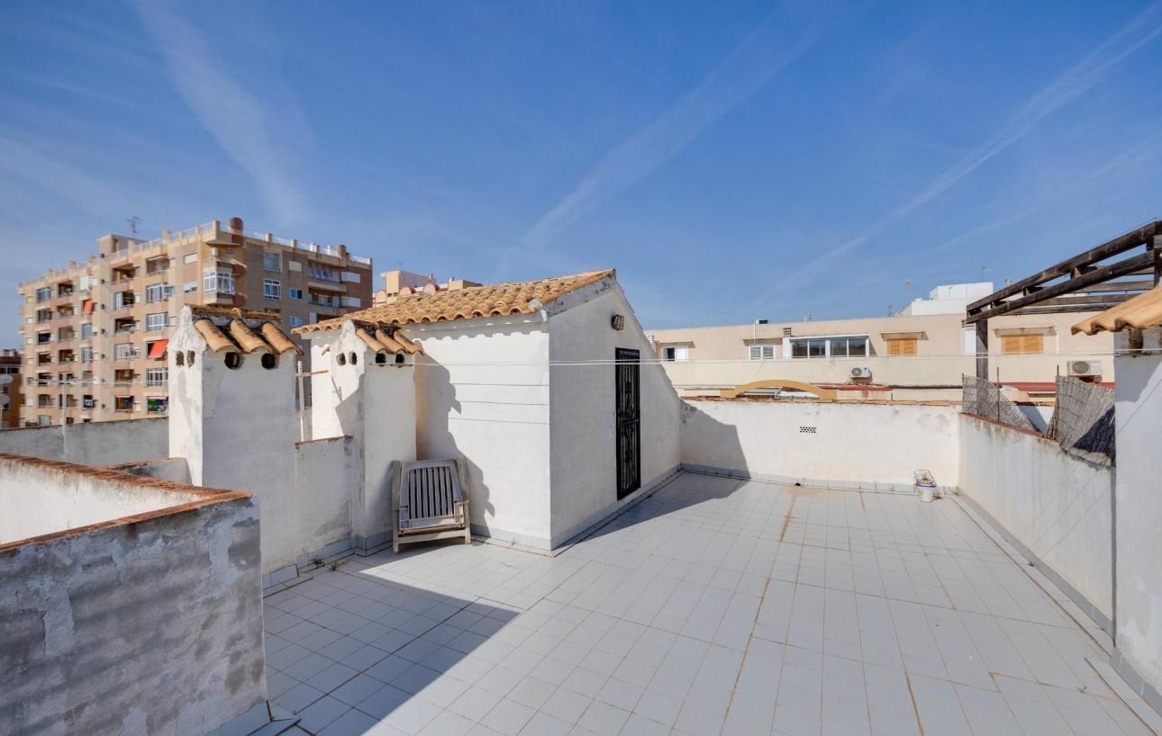 Resale - Bungalow Planta Alta - Torrevieja - Playa de los locos