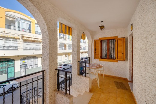 Resale - Bungalow Planta Alta - Torrevieja - Playa de los locos