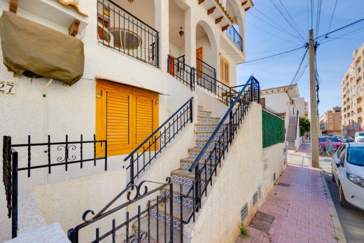 Resale - Bungalow Planta Alta - Torrevieja - Playa de los locos