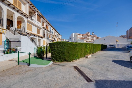 Resale - Bungalow Planta Alta - Torrevieja - Playa de los locos