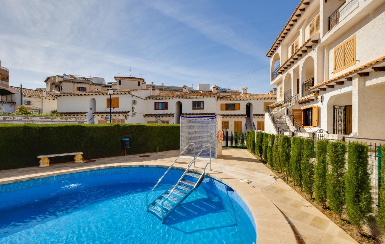 Resale - Bungalow Planta Alta - Torrevieja - Playa de los locos