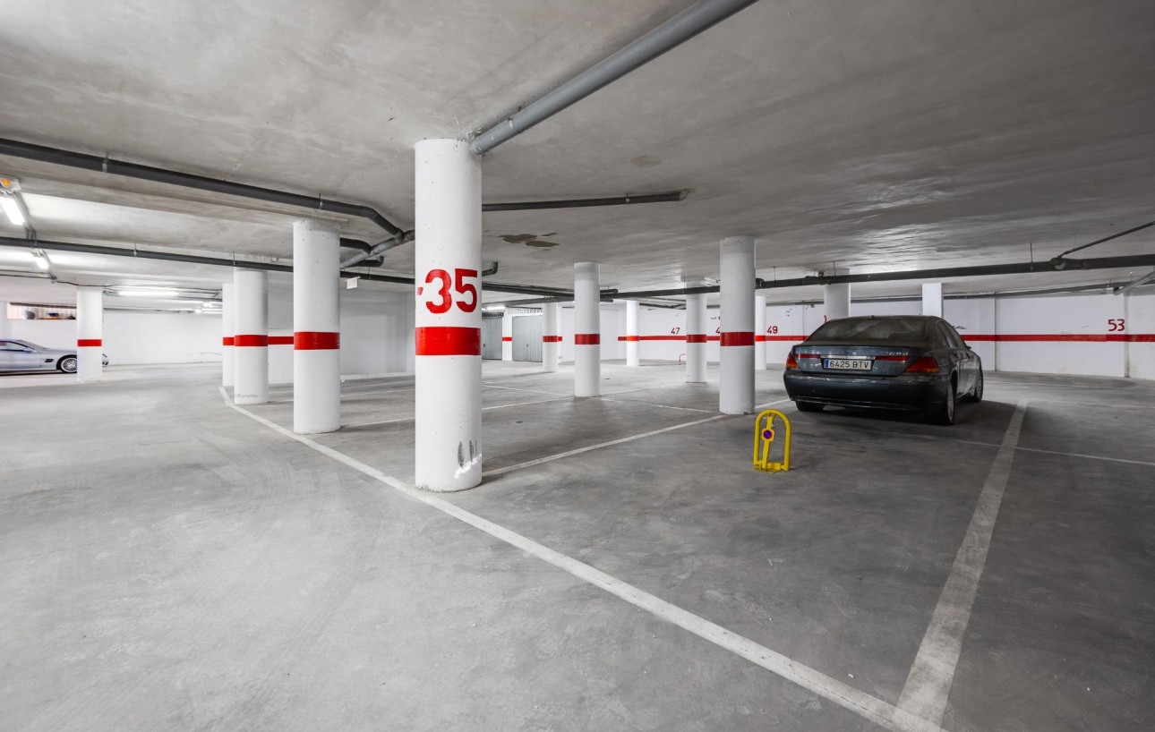 Resale - Bungalow Planta Alta - Torrevieja - Playa de los locos