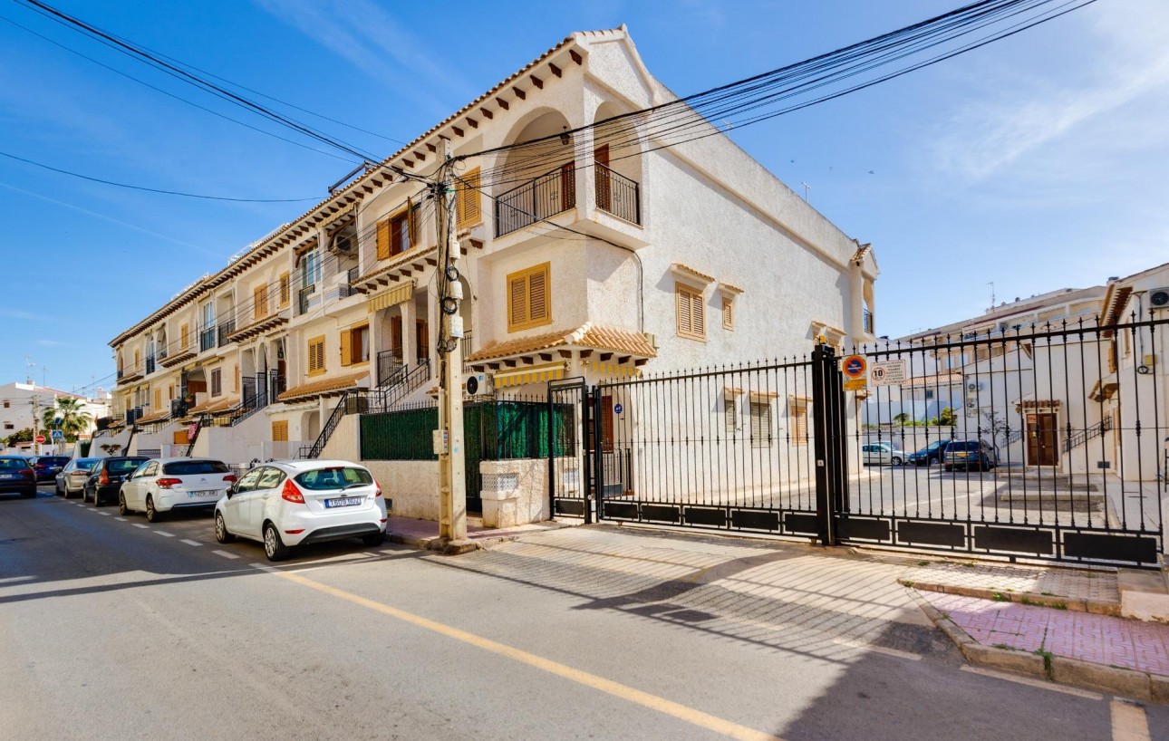 Resale - Bungalow Planta Alta - Torrevieja - Playa de los locos