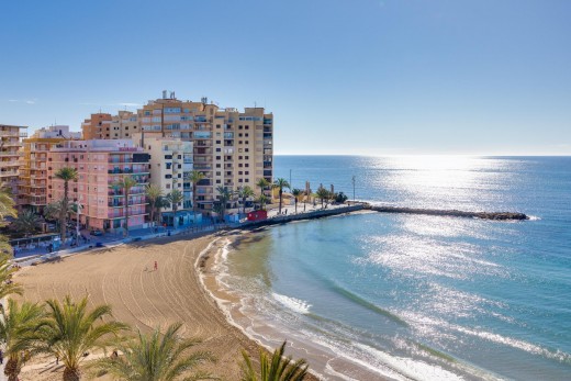 Resale - Bungalow Planta Alta - Torrevieja - Playa de los locos