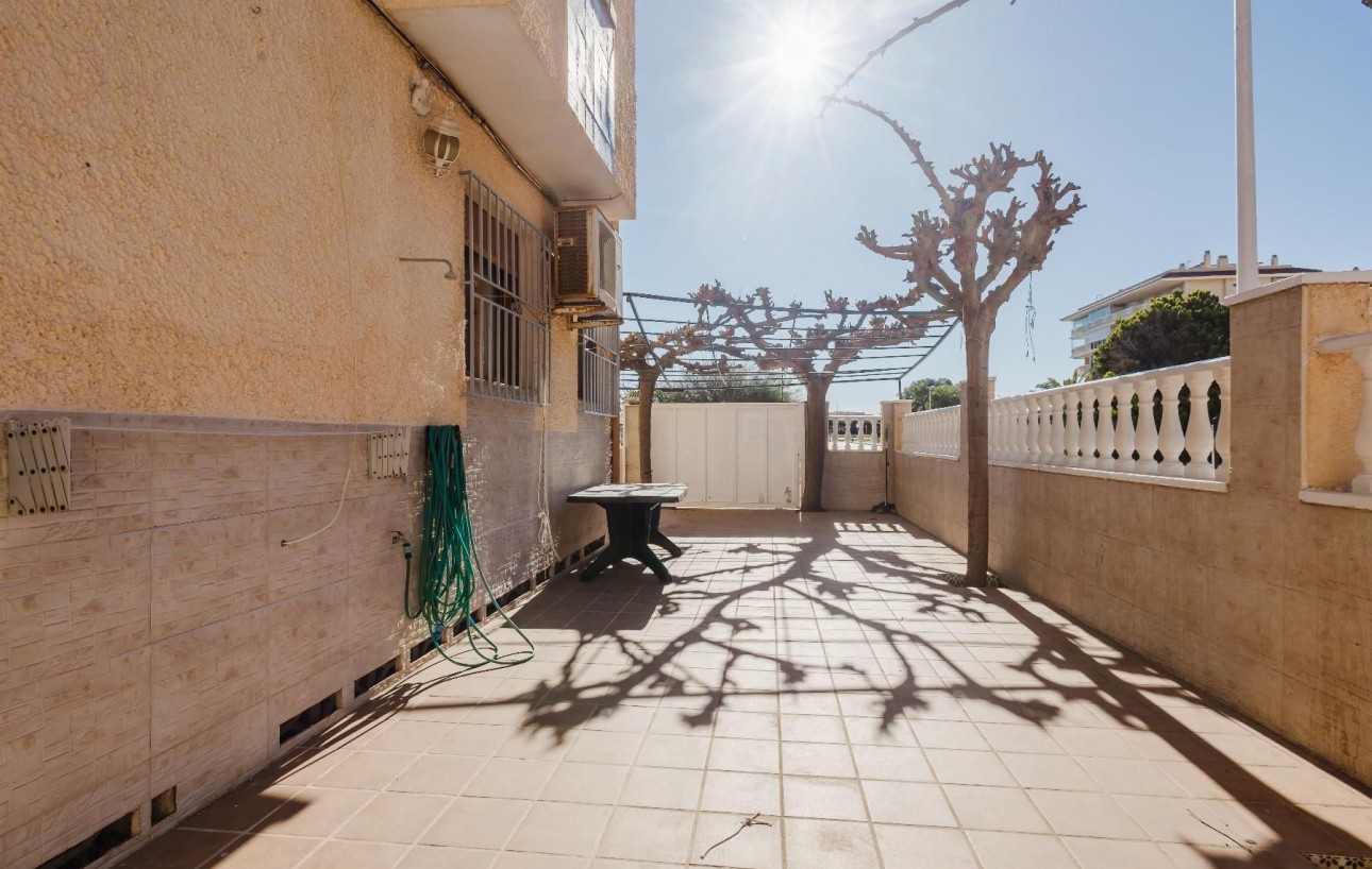 Resale - Bungalow - Torrevieja - Los Europeos