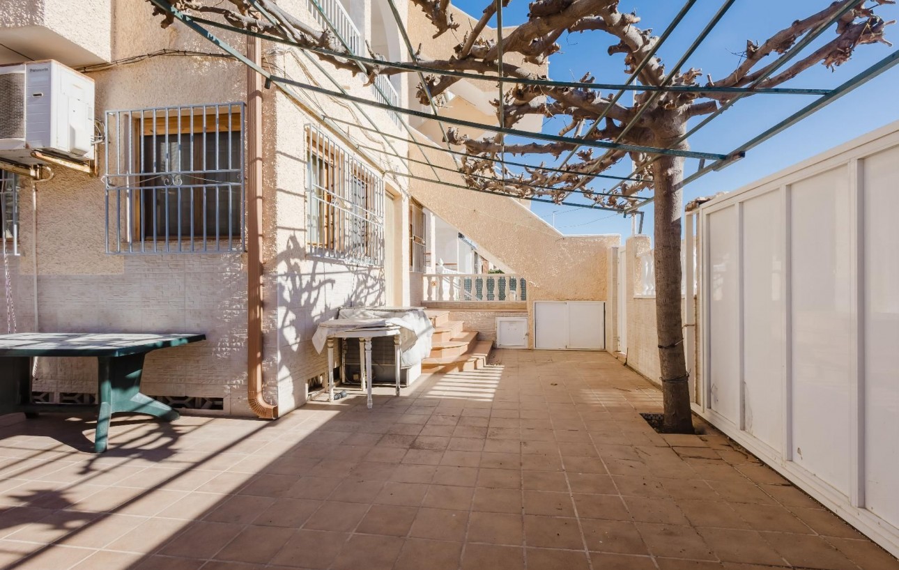 Resale - Bungalow - Torrevieja - Los Europeos