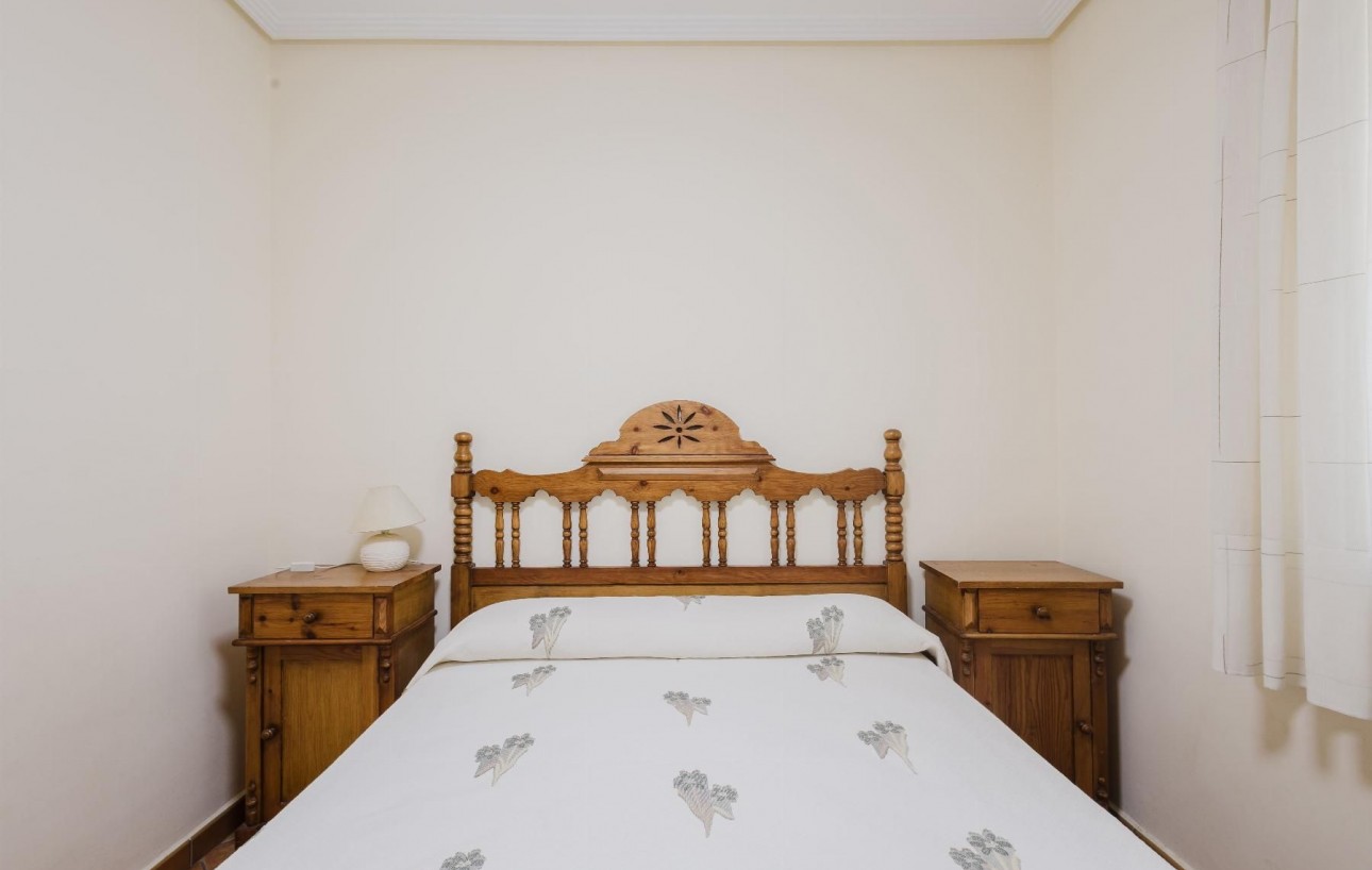 Resale - Bungalow - Torrevieja - Los Europeos