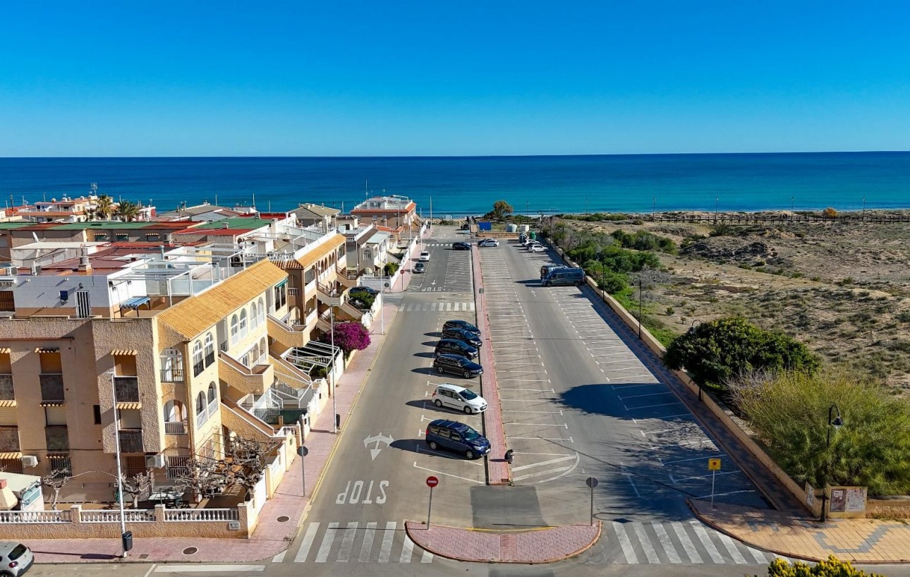 Resale - Bungalow - Torrevieja - Los Europeos