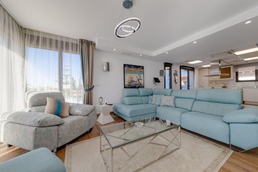 Sale - Villa - Torrevieja - Zona los Frutales