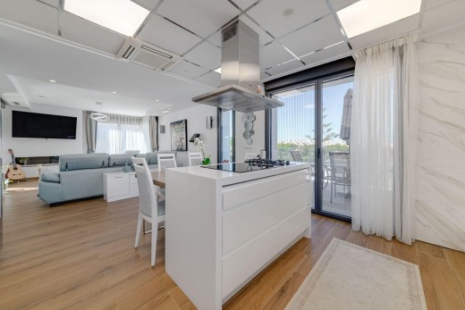Sale - Villa - Torrevieja - Zona los Frutales