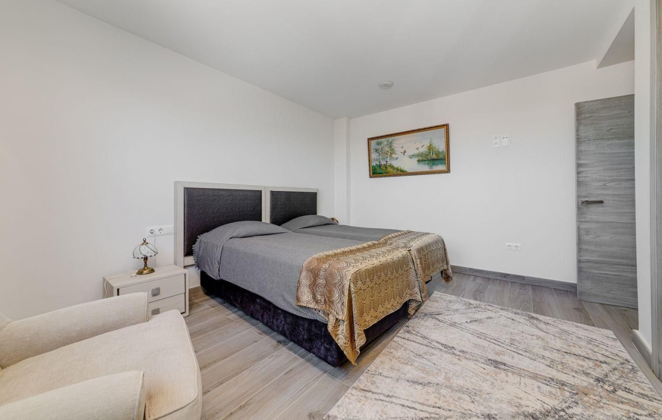 Sale - Villa - Torrevieja - Zona los Frutales