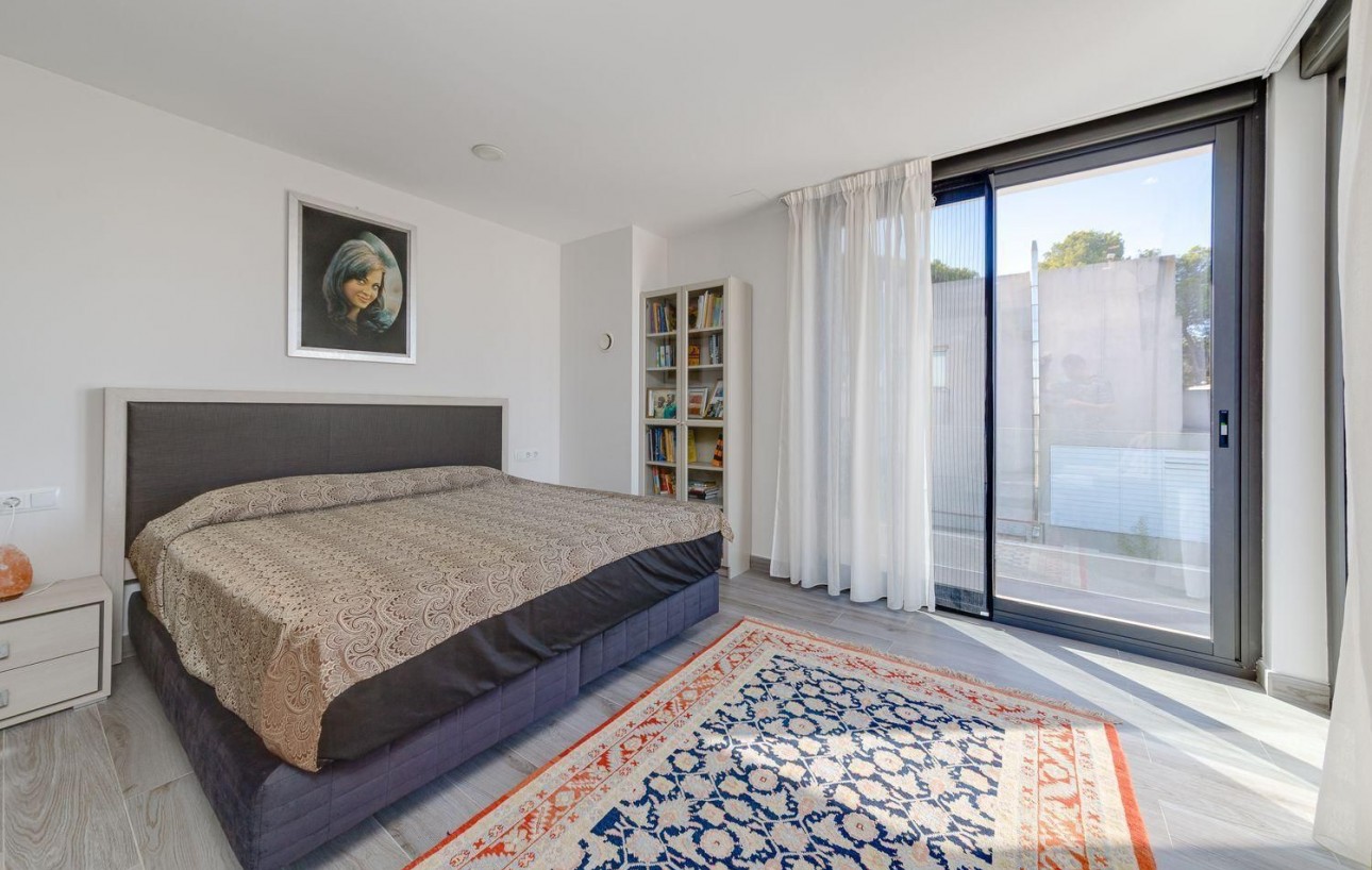 Sale - Villa - Torrevieja - Zona los Frutales