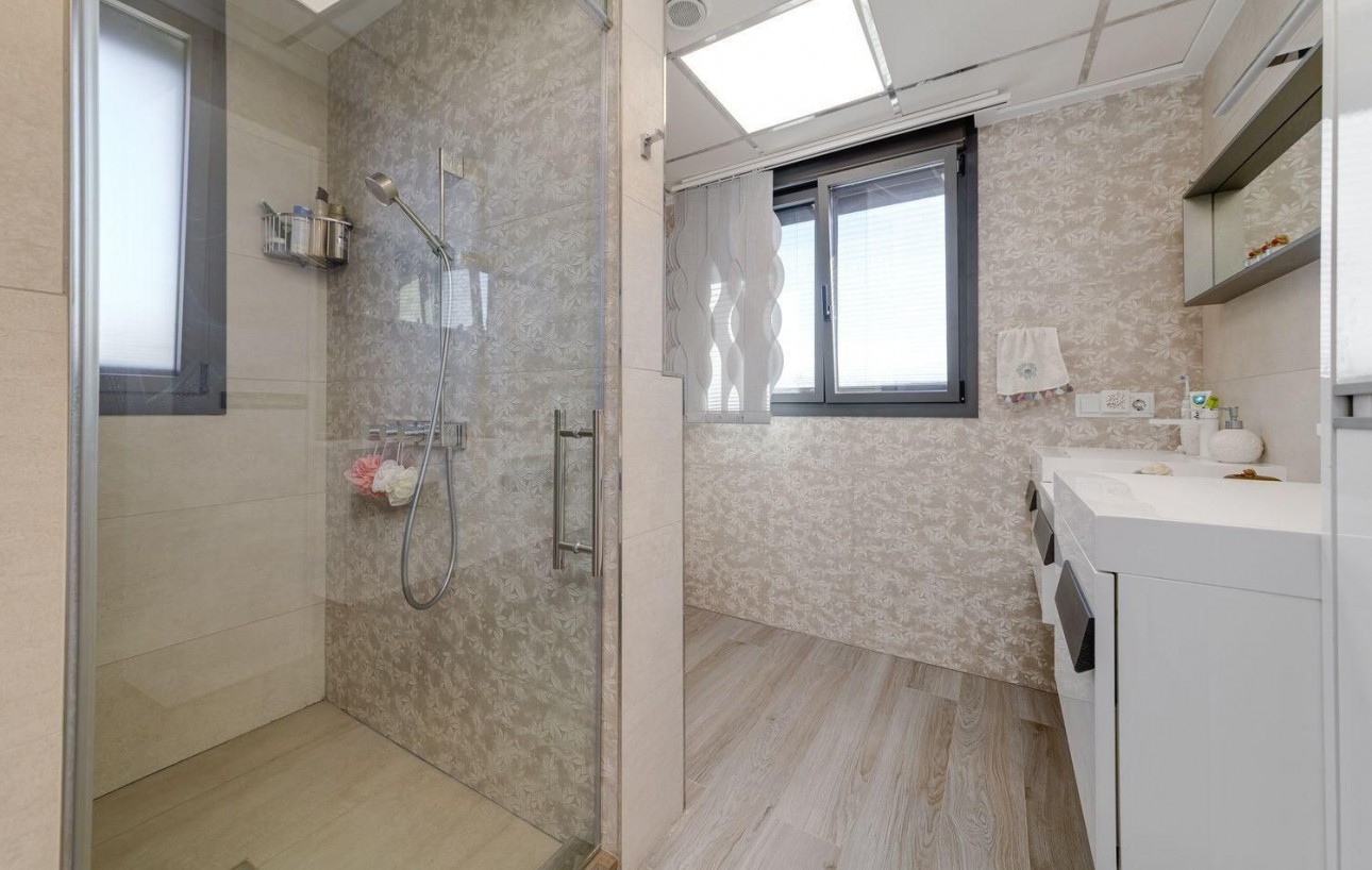 Sale - Villa - Torrevieja - Zona los Frutales