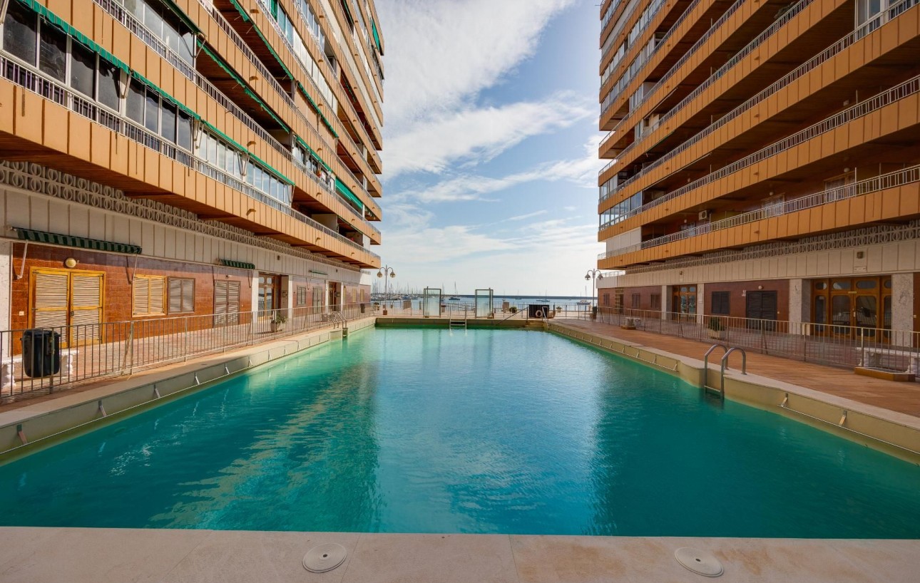 Resale - Wohnung - Torrevieja - Acequion
