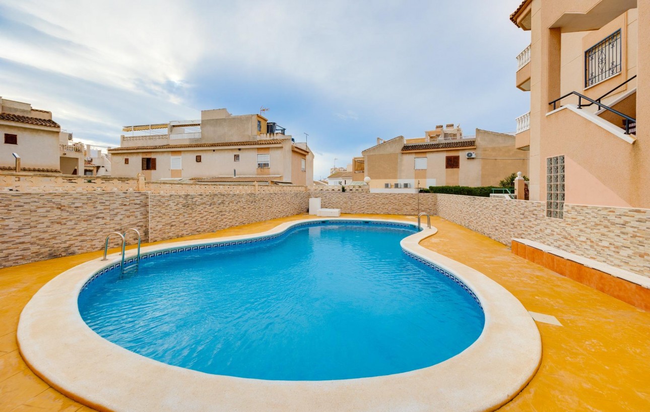 Resale - Wohnung - Torrevieja - Rosaleda-los frutales