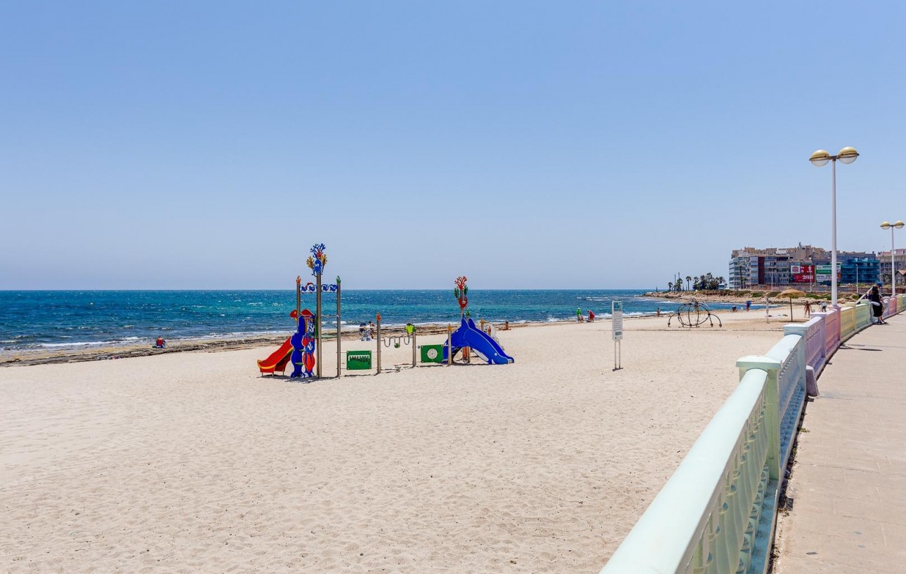 Resale - Wohnung - Torrevieja - Rosaleda-los frutales