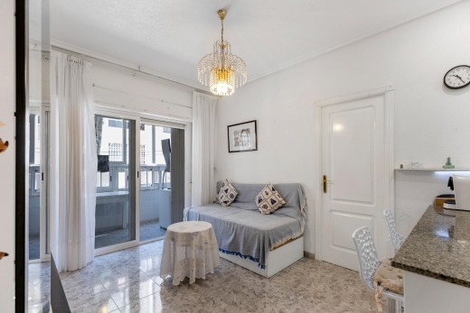 Resale - Wohnung - Torrevieja - Centro - Muelle Pesquero