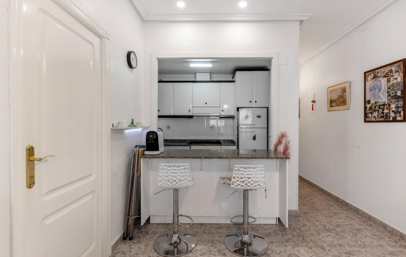 Resale - Wohnung - Torrevieja - Centro - Muelle Pesquero