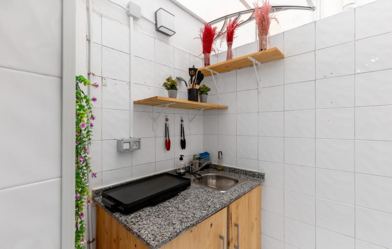 Resale - Wohnung - Torrevieja - Centro - Muelle Pesquero