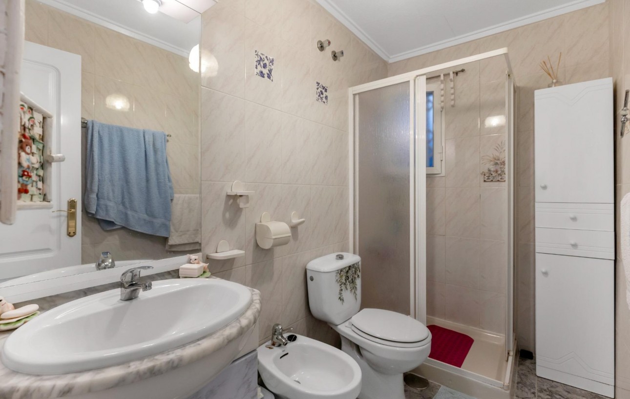 Resale - Wohnung - Torrevieja - Centro - Muelle Pesquero
