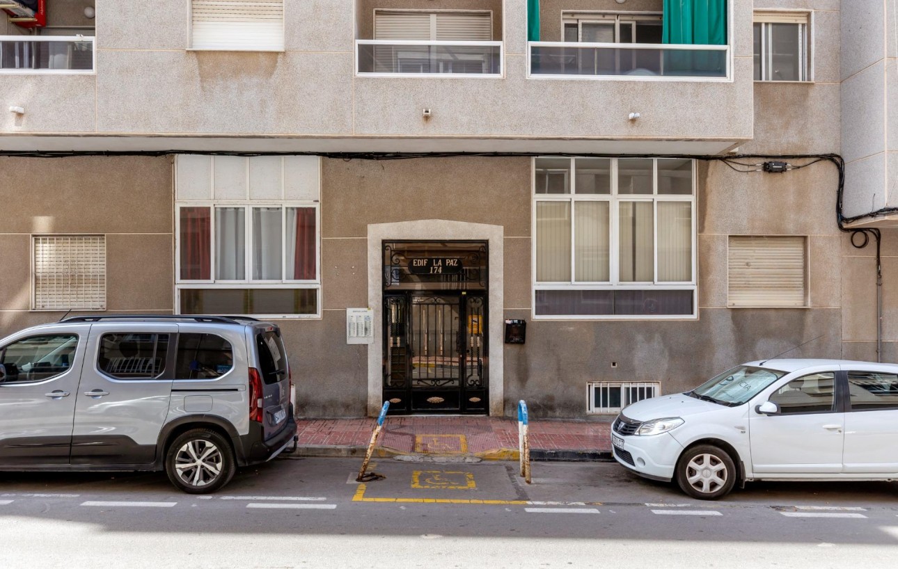 Resale - Wohnung - Torrevieja - Centro - Muelle Pesquero
