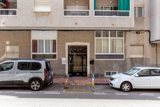 Resale - Wohnung - Torrevieja - Centro - Muelle Pesquero
