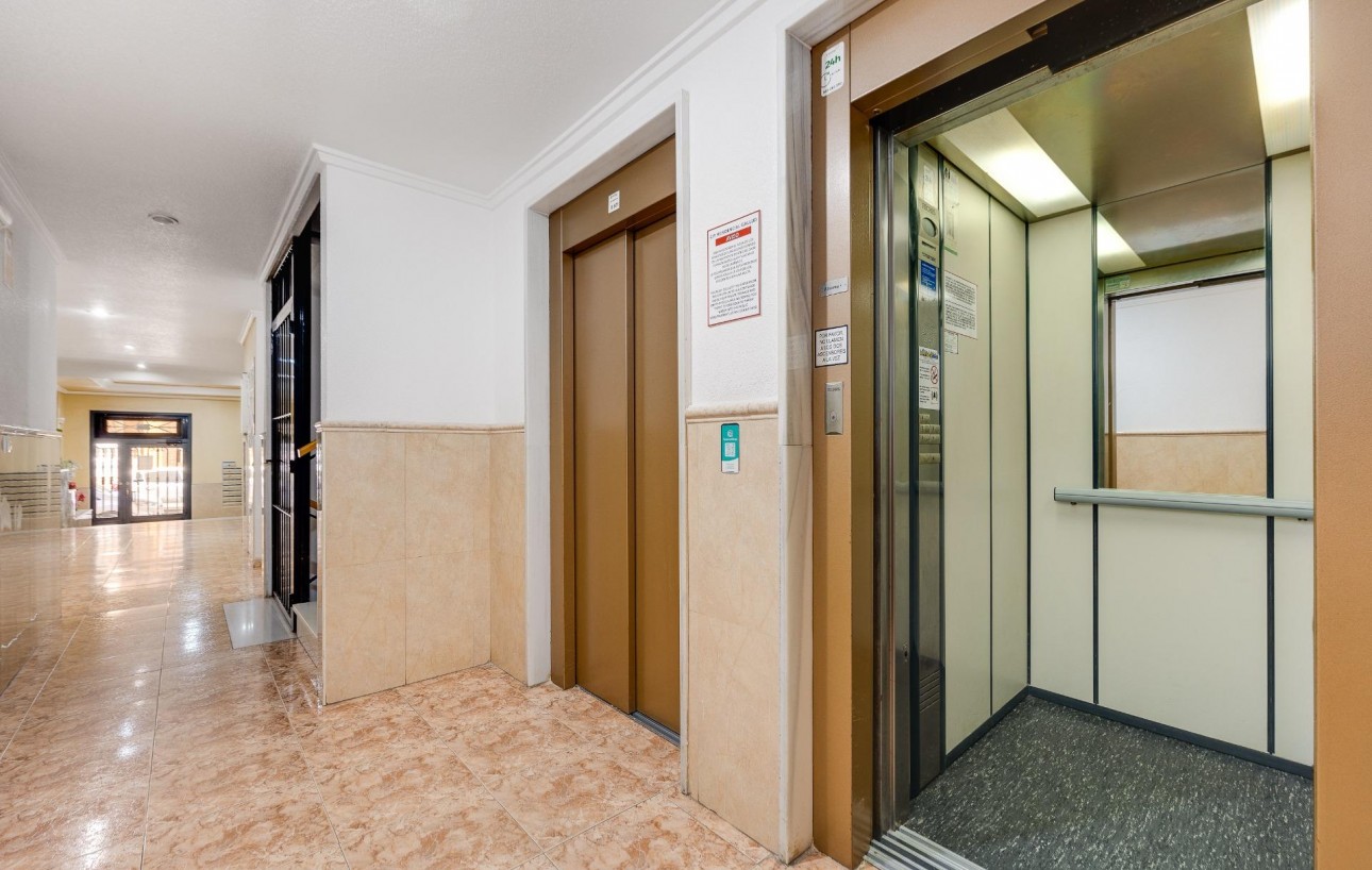 Revente - Appartement - Torrevieja - Playa del cura