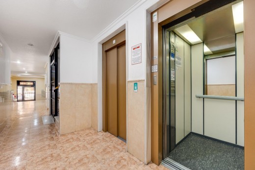 Revente - Appartement - Torrevieja - Playa del cura