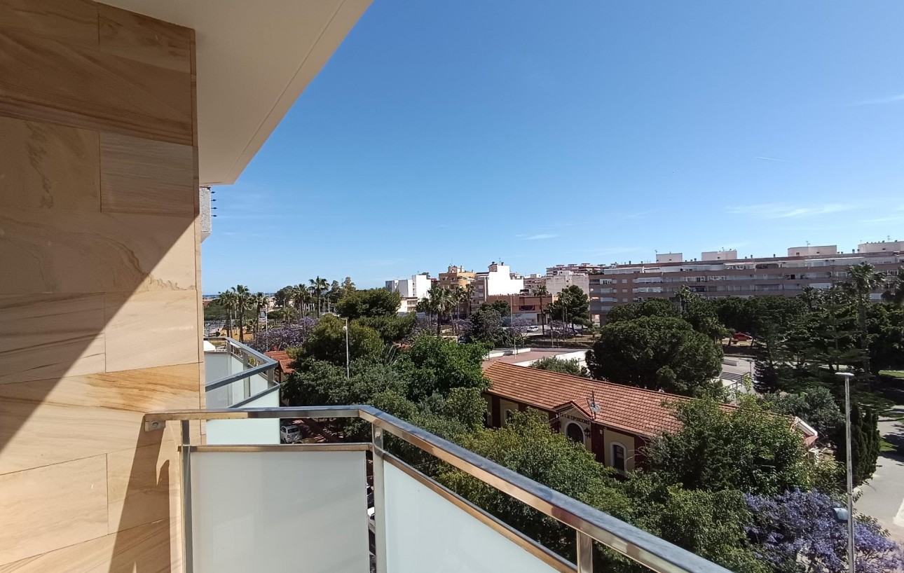 Resale - Lägenhet - Torrevieja - Acequion