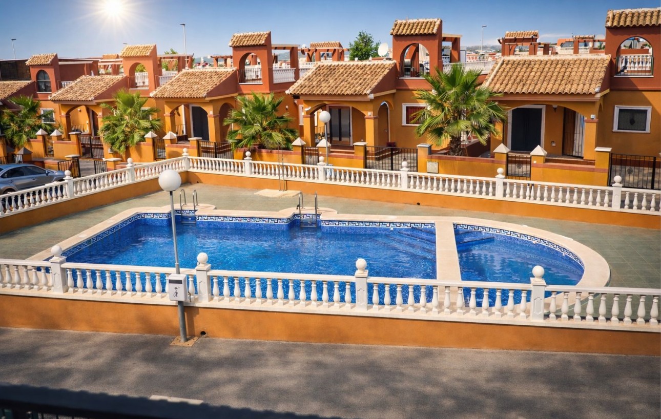 Revente - Chalet - Torrevieja - Aguas Nuevas