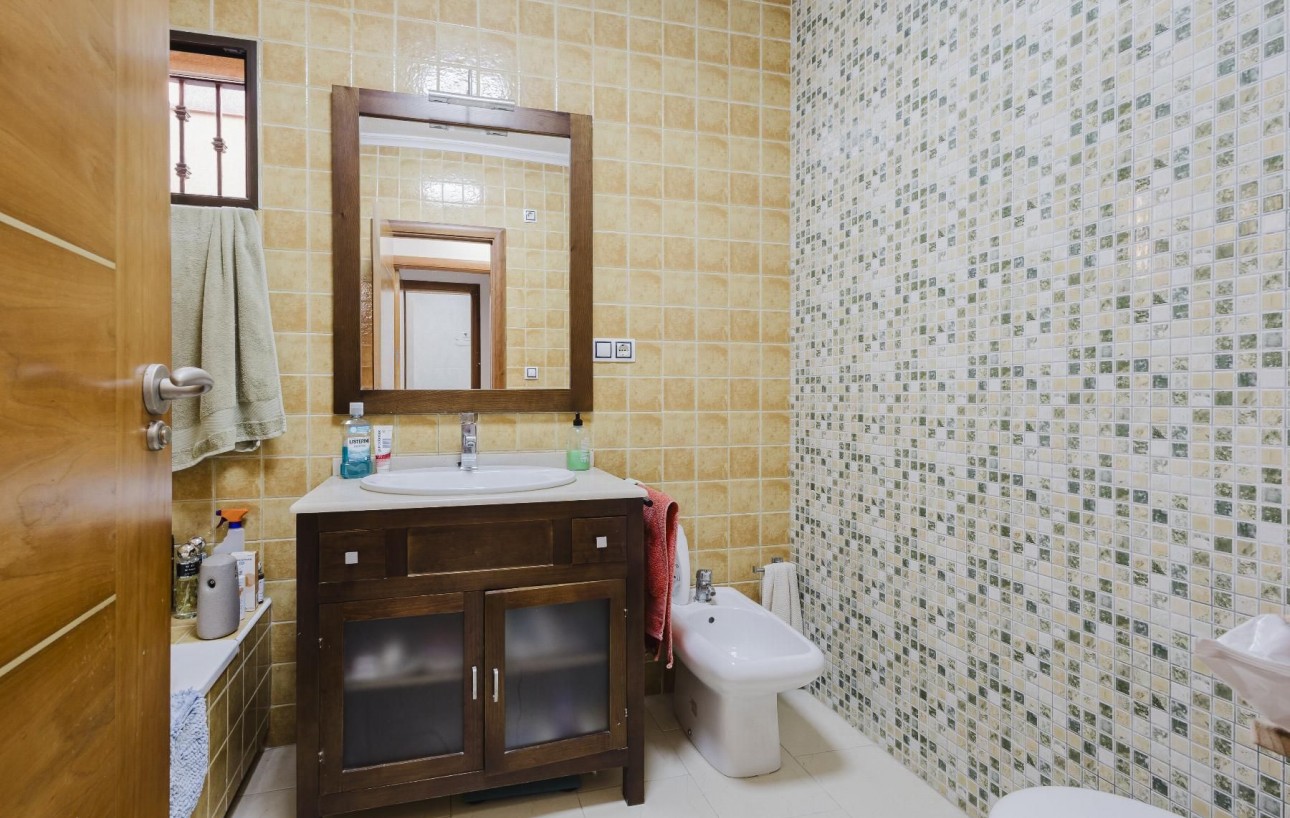 Revente - Chalet - Torrevieja - Aguas Nuevas
