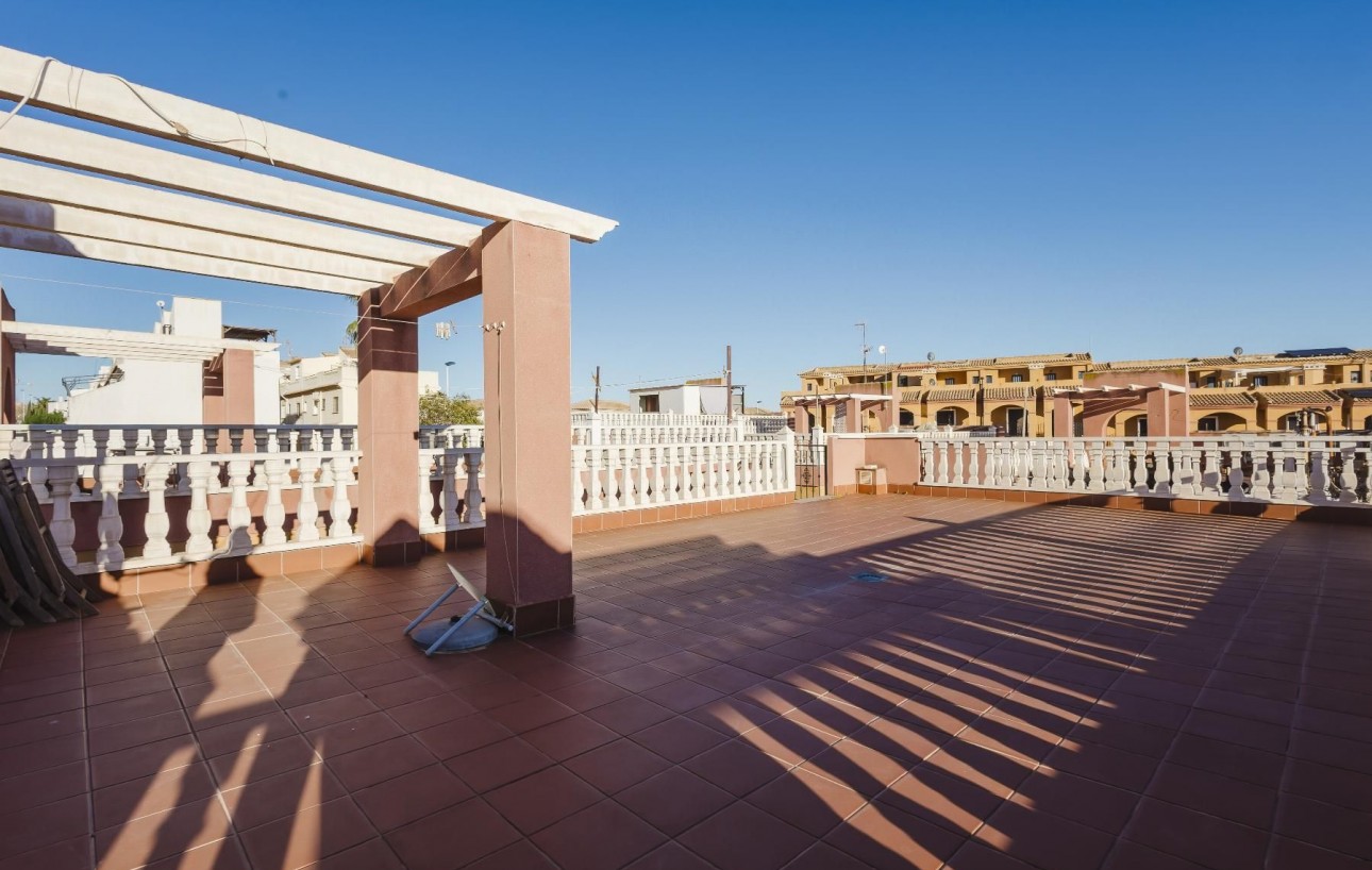 Revente - Chalet - Torrevieja - Aguas Nuevas