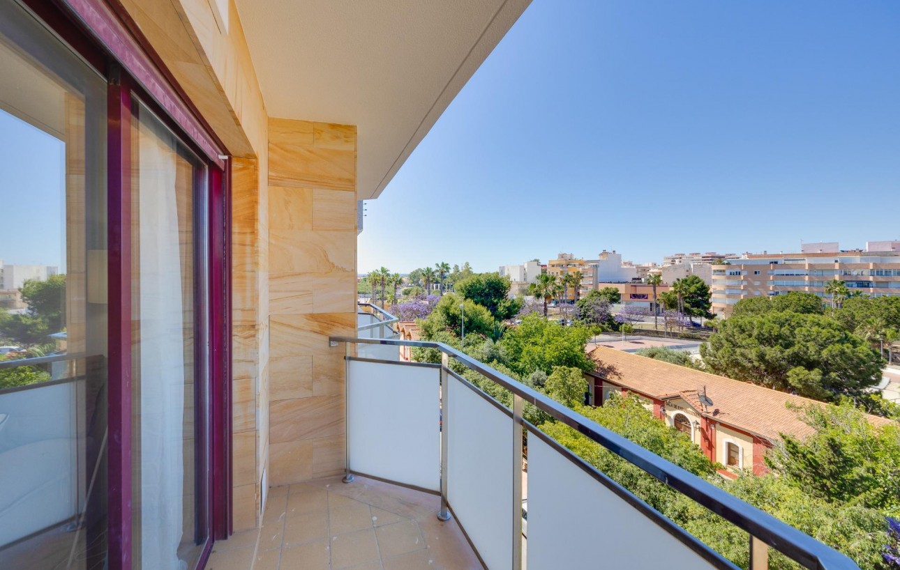 Revente - Appartement - Torrevieja - Acequion