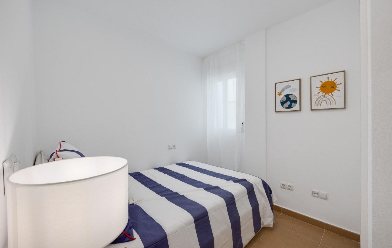 Revente - Appartement - Torrevieja - Acequion
