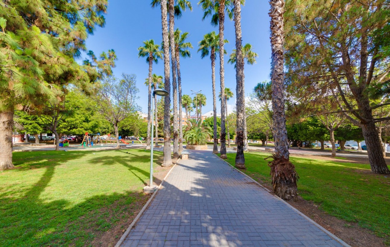 Revente - Appartement - Torrevieja - Acequion