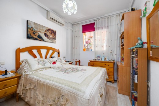 Resale - Lägenhet - Torrevieja - La Mata