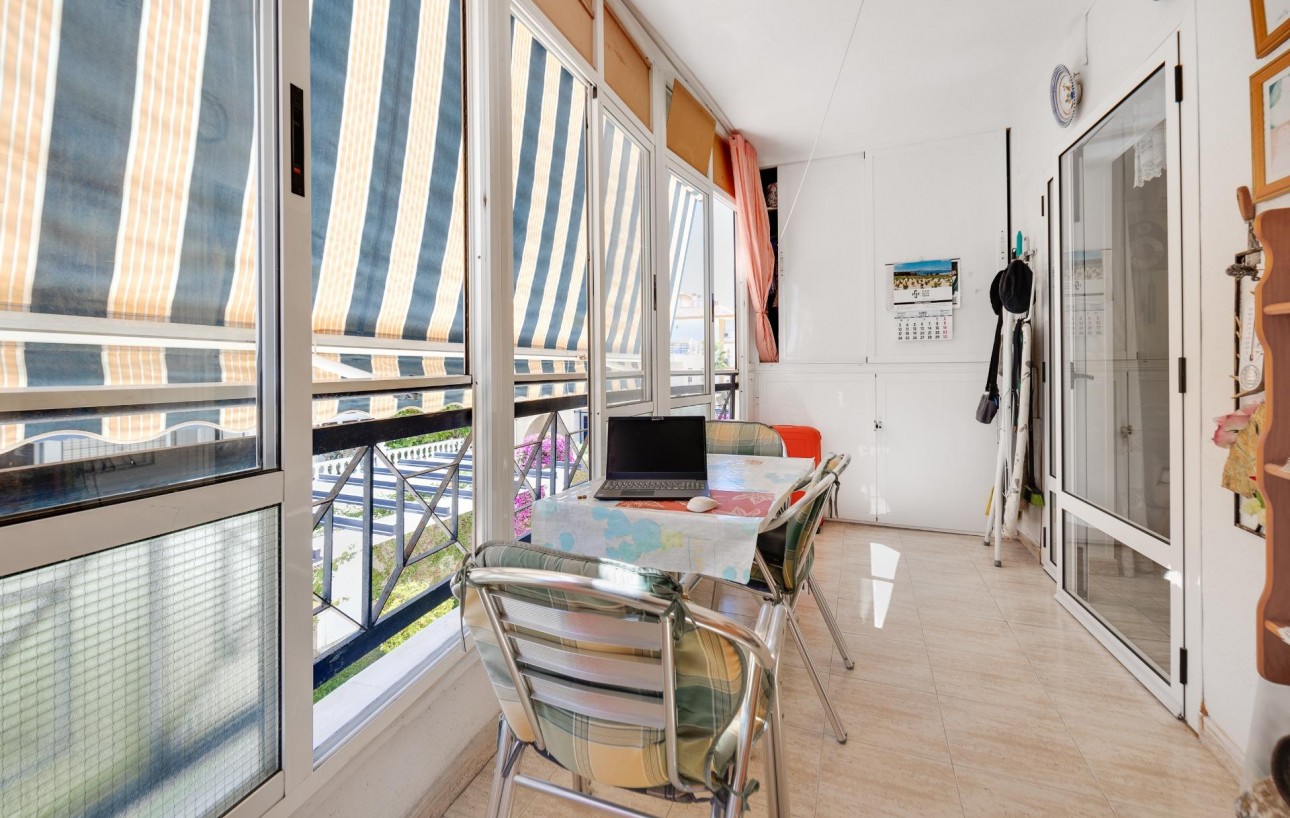 Resale - Lägenhet - Torrevieja - La Mata