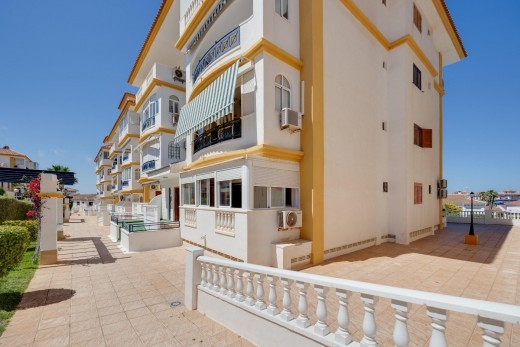Resale - Lägenhet - Torrevieja - La Mata