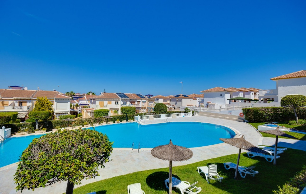 Resale - Lägenhet - Torrevieja - La Mata